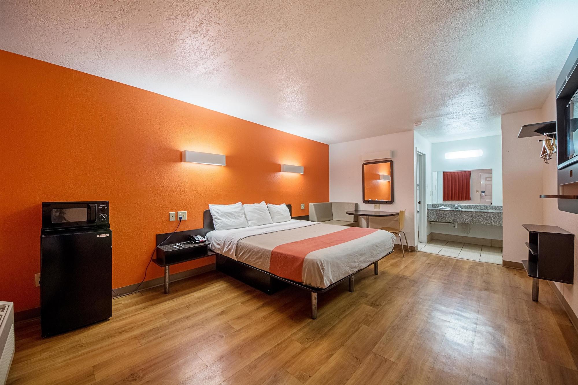 Motel 6-San Antonio, Tx - Fiesta Trails المظهر الخارجي الصورة