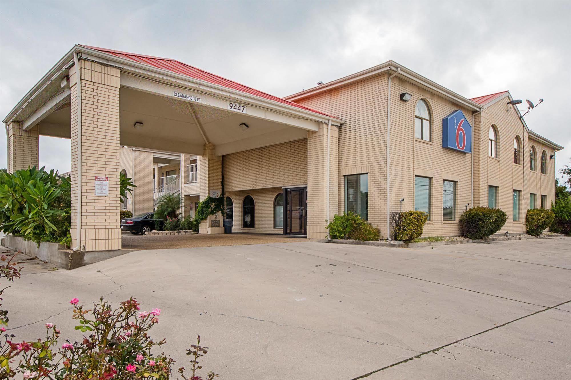 Motel 6-San Antonio, Tx - Fiesta Trails المظهر الخارجي الصورة