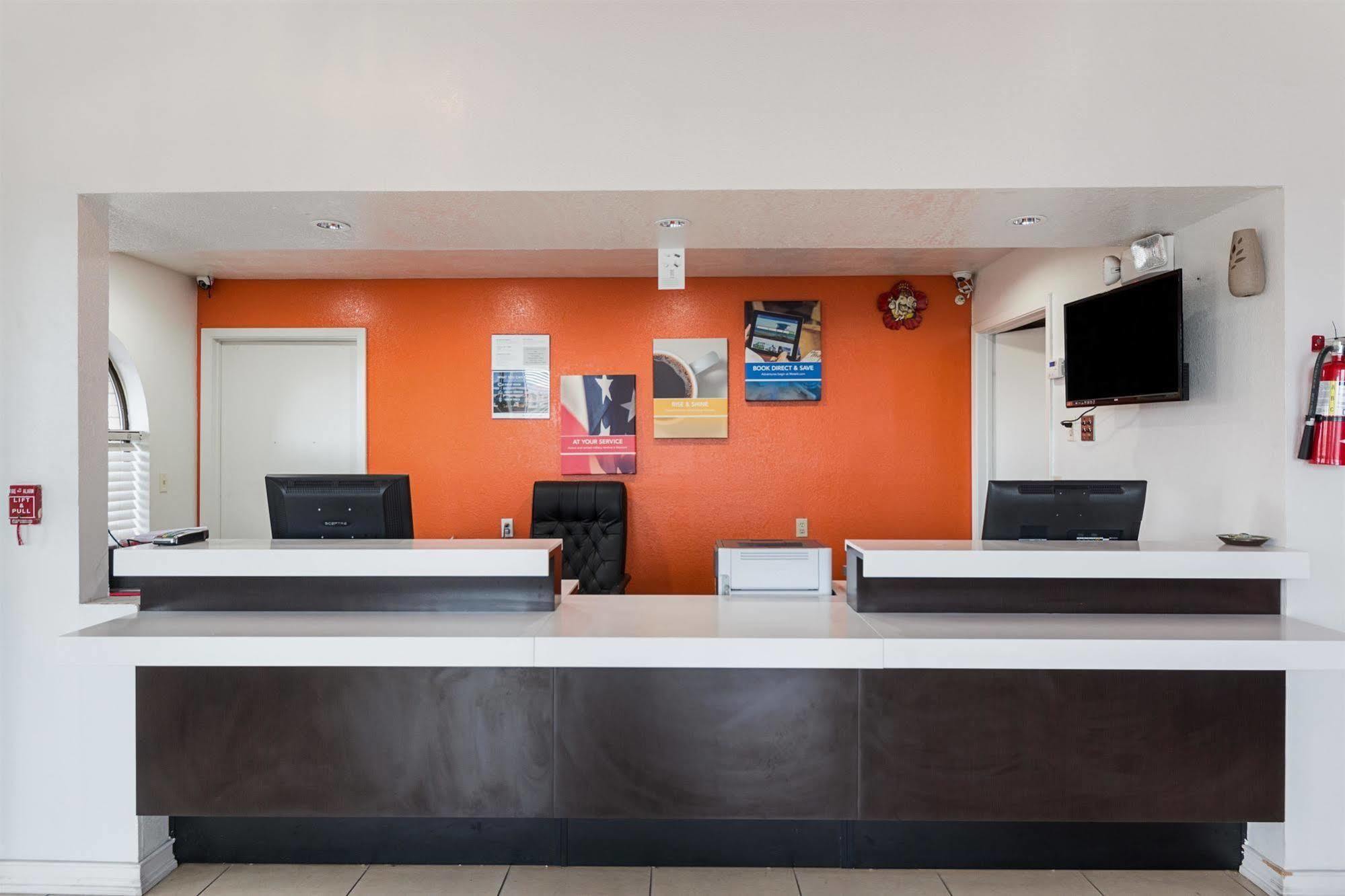 Motel 6-San Antonio, Tx - Fiesta Trails المظهر الخارجي الصورة